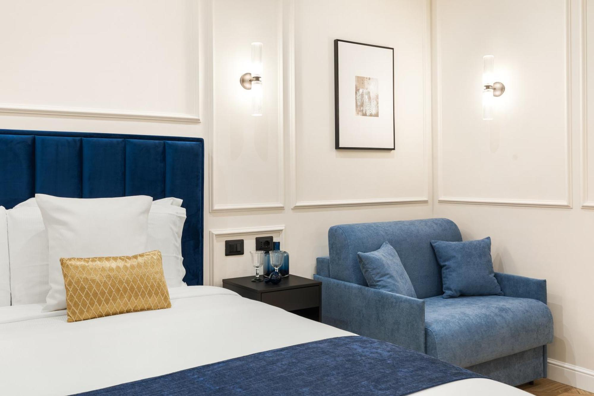 Adriana Boutique Guest House ローマ エクステリア 写真